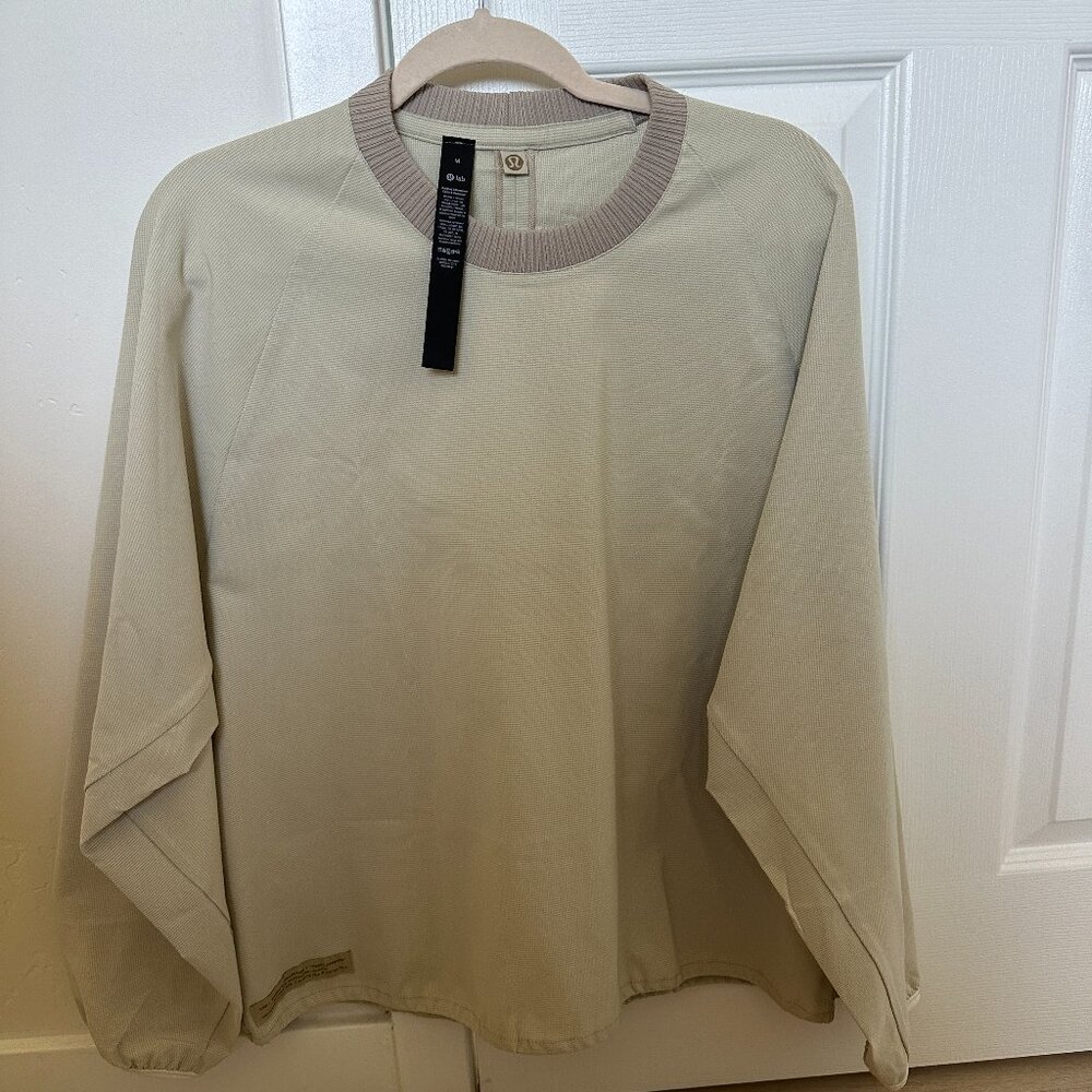 NEW lululemon lab Stretch Woven Pullover- M
